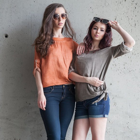 Romantic Riviera Blouse | Made in Italy - Picture 3 of 4